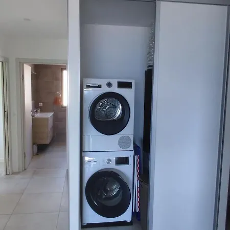 Magnifique T3 à - Vue Et Accès à Pied Appartement