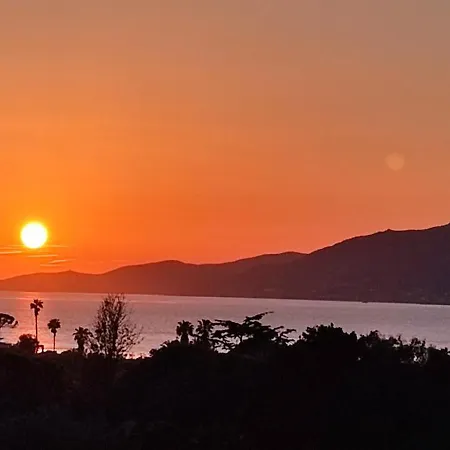 Magnifique T3 à - Vue Et Accès à Pied Appartement Porticcio (Corsica)