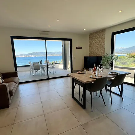 Magnifique T3 A - Vue Et Acces A Pied * Porticcio (Corsica)
